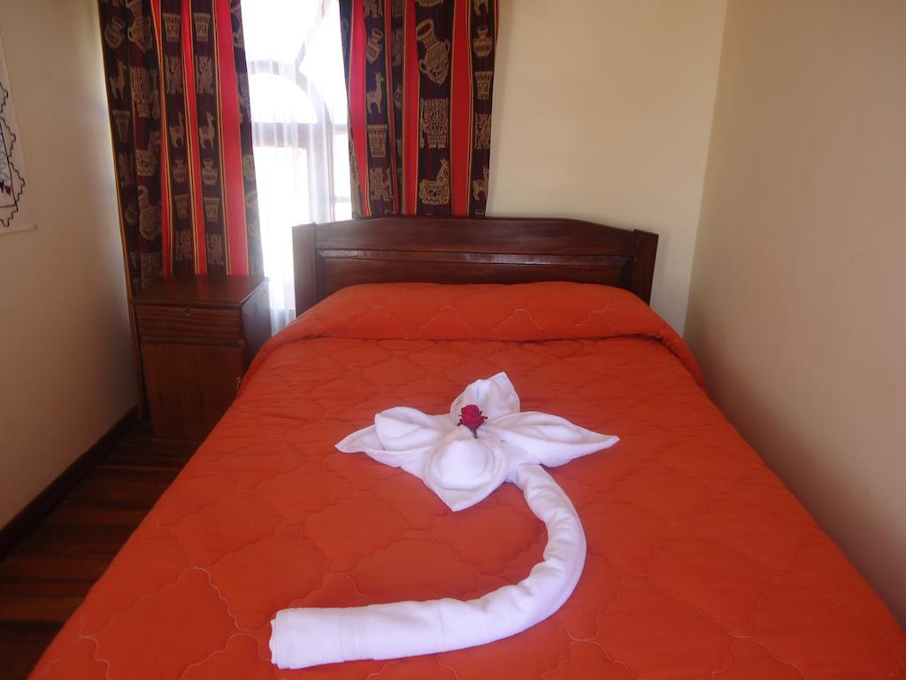 Hostal Del Sol Comunidad Yumani Room photo